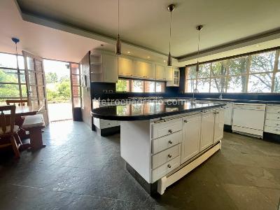 Casa de 4 alcobas en arriendo en Altos De Montearroyo, Bogotá, 550 m² · foto 6 de 20