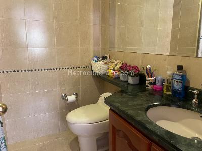 Apartamento en arriendo en Chico Virrey, Bogotá · foto 8 de 9