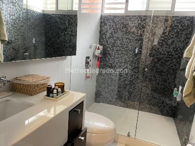 Apartamento en arriendo en Chico Virrey, Bogotá · foto 5 de 9