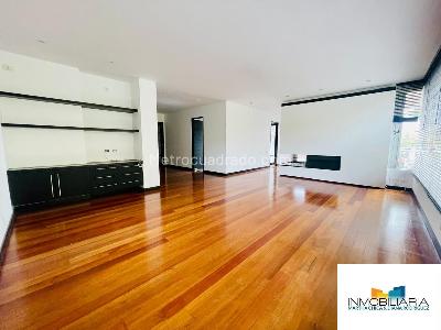 Apartamento en venta en Chico Reservado, Bogotá · foto 2 de 20