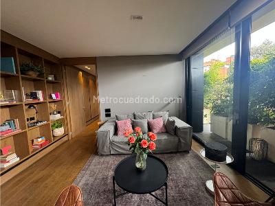 Apartamento de 1 alcoba en venta en Los Rosales, Bogotá, 90 m² · foto 3 de 8