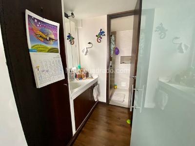 Apartamento en venta en Los Rosales, Bogotá · foto 11 de 17