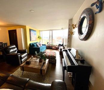Apartamento en venta en Los Rosales, Bogotá · foto 3 de 17