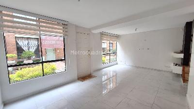 Casa en venta en Mazuren Versalles, Bogotá · foto 2 de 14