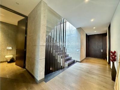 Casa de 3 alcobas en venta en Santa Barbara Alta, Bogotá, 386 m² · foto 6 de 20