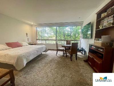 Apartamento de 4 alcobas en venta en Chico, Bogotá, 307 m² · foto 19 de 20