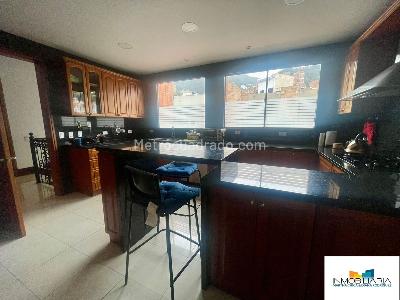 Apartamento de 4 alcobas en venta en Chico, Bogotá, 307 m² · foto 8 de 20