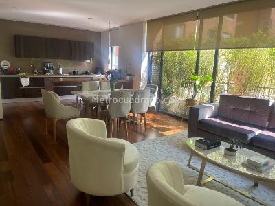 Apartamento de 2 alcobas en arriendo en Chico Reservado, Bogotá, 140 m² · foto 2 de 5