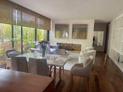 Apartamento de 2 alcobas en arriendo en Chico Reservado, Bogotá, 140 m² · foto 3 de 5