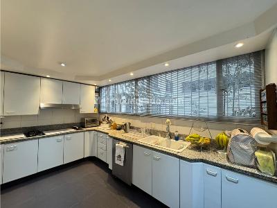 Apartamento en venta en Los Rosales, Bogotá · foto 13 de 20