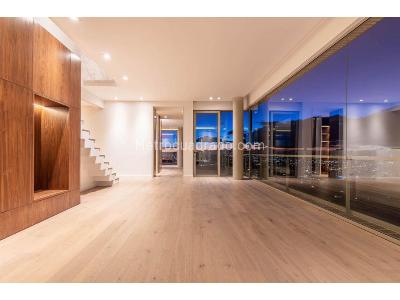 Apartamento de 3 alcobas en venta en Los Rosales, Bogotá, 381 m² · foto 2 de 20