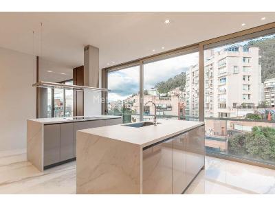 Apartamento de 3 alcobas en venta en Los Rosales, Bogotá, 381 m² · foto 20 de 20