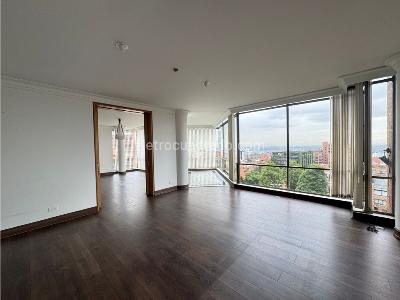 Apartamento en venta en Los Rosales, Bogotá · foto 6 de 20