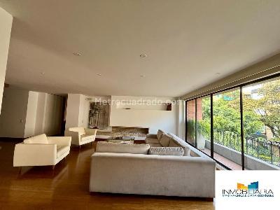 Apartamento de 3 alcobas en venta en San Patricio, Bogotá, 206 m² · foto 2 de 20
