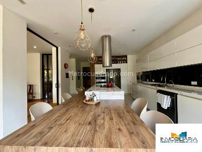 Apartamento de 4 alcobas en venta en Niza, Bogotá, 400 m² · foto 11 de 20