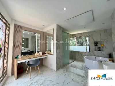Apartamento de 4 alcobas en venta en Niza, Bogotá, 400 m² · foto 17 de 20