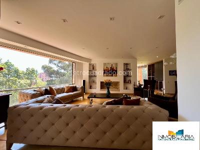 Apartamento de 4 alcobas en venta en Niza, Bogotá, 400 m² · foto 4 de 20
