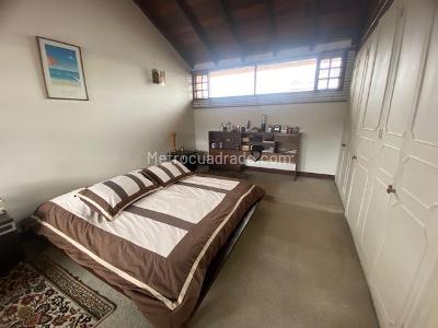 Casa de 5 alcobas en venta en Alhambra, Bogotá, 489 m² · foto 18 de 20