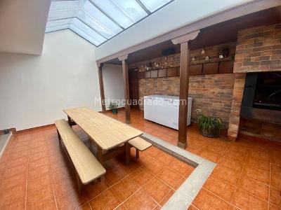 Casa de 5 alcobas en venta en Alhambra, Bogotá, 489 m² · foto 7 de 20