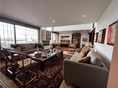 Apartamento en venta en El Refugio, Bogotá · foto 3 de 20