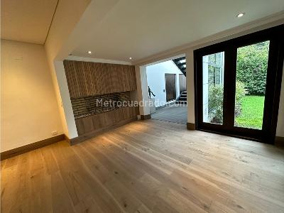 Casa de 3 alcobas en venta en Santa Ana Oriental, Bogotá, 587 m² · foto 8 de 20