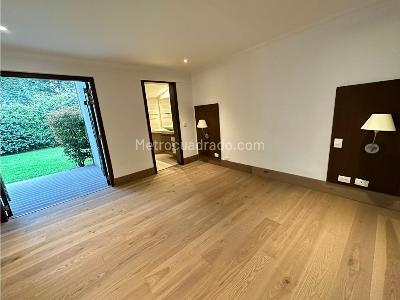 Casa de 3 alcobas en venta en Santa Ana Oriental, Bogotá, 587 m² · foto 9 de 20