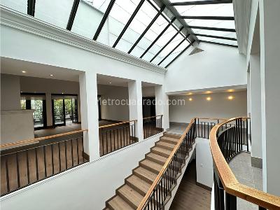 Casa de 3 alcobas en venta en Santa Ana Oriental, Bogotá, 587 m² · foto 18 de 20