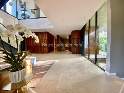 Casa de 5 alcobas en venta en Santa Ana, Bogotá, 815 m² · foto 19 de 20