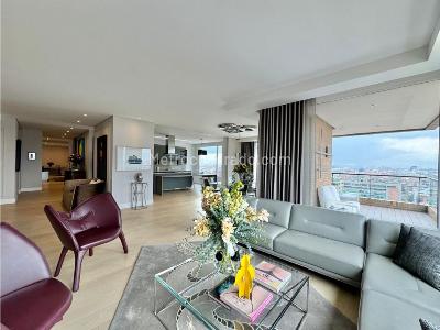 Apartamento de 3 alcobas en venta en Chico Reservado, Bogotá, 289 m² · foto 10 de 20