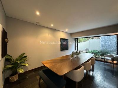 Casa de 4 alcobas en venta en El Refugio, Bogotá, 676 m² · foto 6 de 20