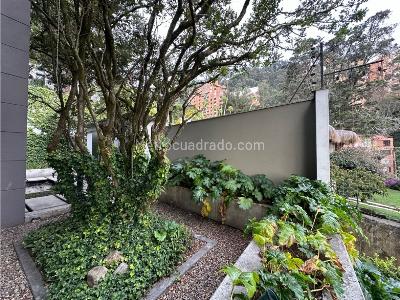 Casa de 4 alcobas en venta en El Refugio, Bogotá, 676 m² · foto 15 de 20