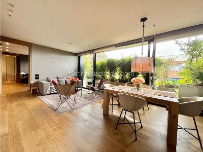 Apartamento de 1 alcoba en venta en Los Rosales, Bogotá, 90 m² · foto 6 de 9
