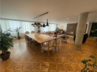 Apartamento de 3 alcobas en venta en Chico, Bogotá, 203 m² · foto 9 de 20