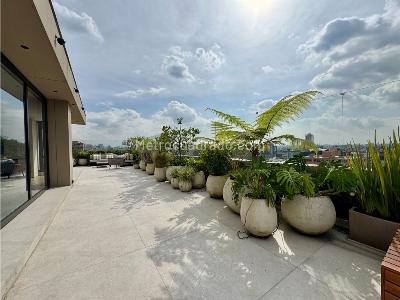 Apartamento de 4 alcobas en venta en Chico Norte, Bogotá, 417 m² · foto 18 de 20