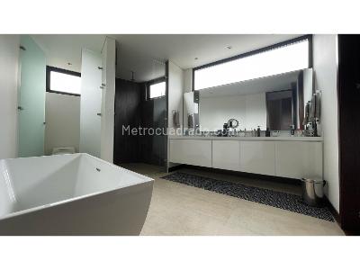 Casa de 4 alcobas en venta en Guaymaral, Bogotá, 440 m² · foto 15 de 20