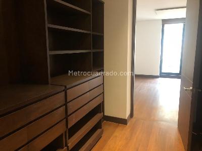 Apartamento en arriendo en Museo Del Chico, Bogotá · foto 8 de 13