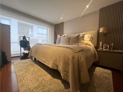 Apartamento de 3 alcobas en venta en Chico, Bogotá, 226 m² · foto 15 de 20