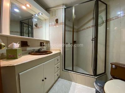 Apartamento de 3 alcobas en venta en El Batán, Bogotá, 105 m² · foto 10 de 15