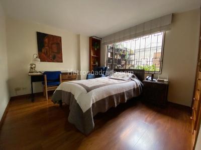 Apartamento de 3 alcobas en venta en El Batán, Bogotá, 105 m² · foto 12 de 15