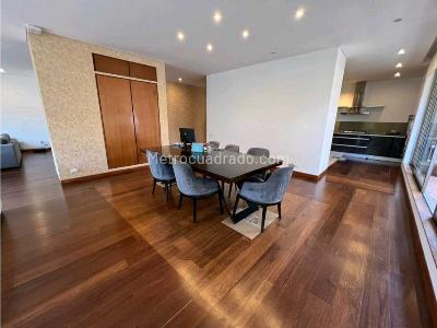 Apartamento de 3 alcobas en venta en Chico, Bogotá, 345 m² · foto 5 de 17