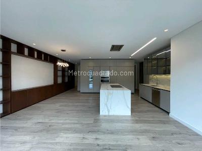 Apartamento en venta en Chico, Bogotá · foto 9 de 18