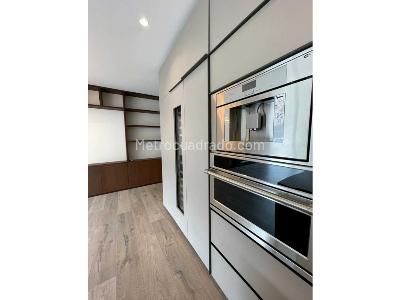 Apartamento en venta en Chico, Bogotá · foto 11 de 18