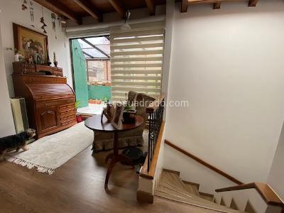 Apartamento de 3 alcobas en venta en Santa Barbara Occidental, Bogotá, 170 m² · foto 16 de 19