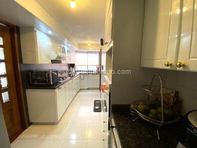 Apartamento de 3 alcobas en venta en Santa Barbara Occidental, Bogotá, 170 m² · foto 6 de 19
