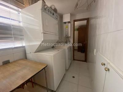 Apartamento de 3 alcobas en venta en Santa Barbara Occidental, Bogotá, 170 m² · foto 7 de 19