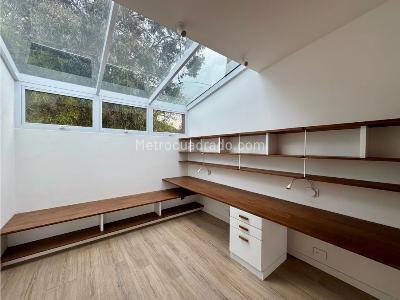 Apartamento de 4 alcobas en venta en Los Rosales, Bogotá, 340 m² · foto 20 de 20