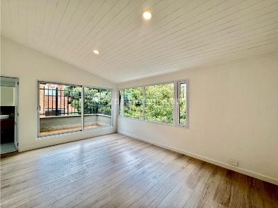 Apartamento de 4 alcobas en venta en Los Rosales, Bogotá, 340 m² · foto 11 de 20