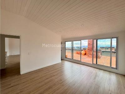 Apartamento de 4 alcobas en venta en Los Rosales, Bogotá, 340 m² · foto 14 de 20