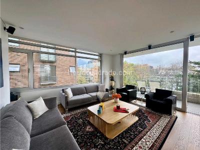 Apartamento de 1 alcoba en venta en Chico Norte, Bogotá, 155 m² · foto 2 de 20