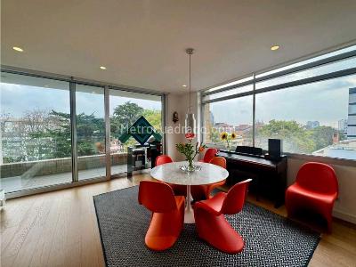 Apartamento de 1 alcoba en venta en Chico Norte, Bogotá, 155 m² · foto 7 de 20